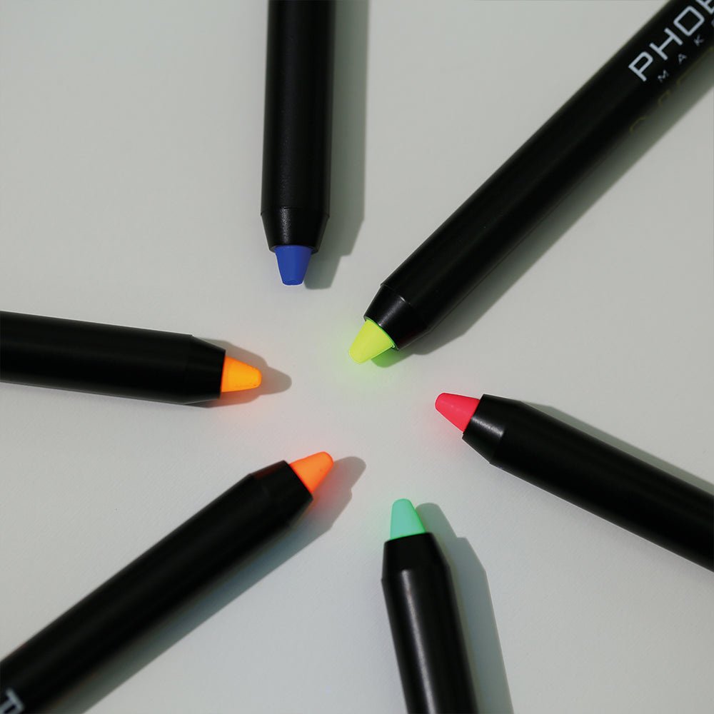 Neon Eyeliner