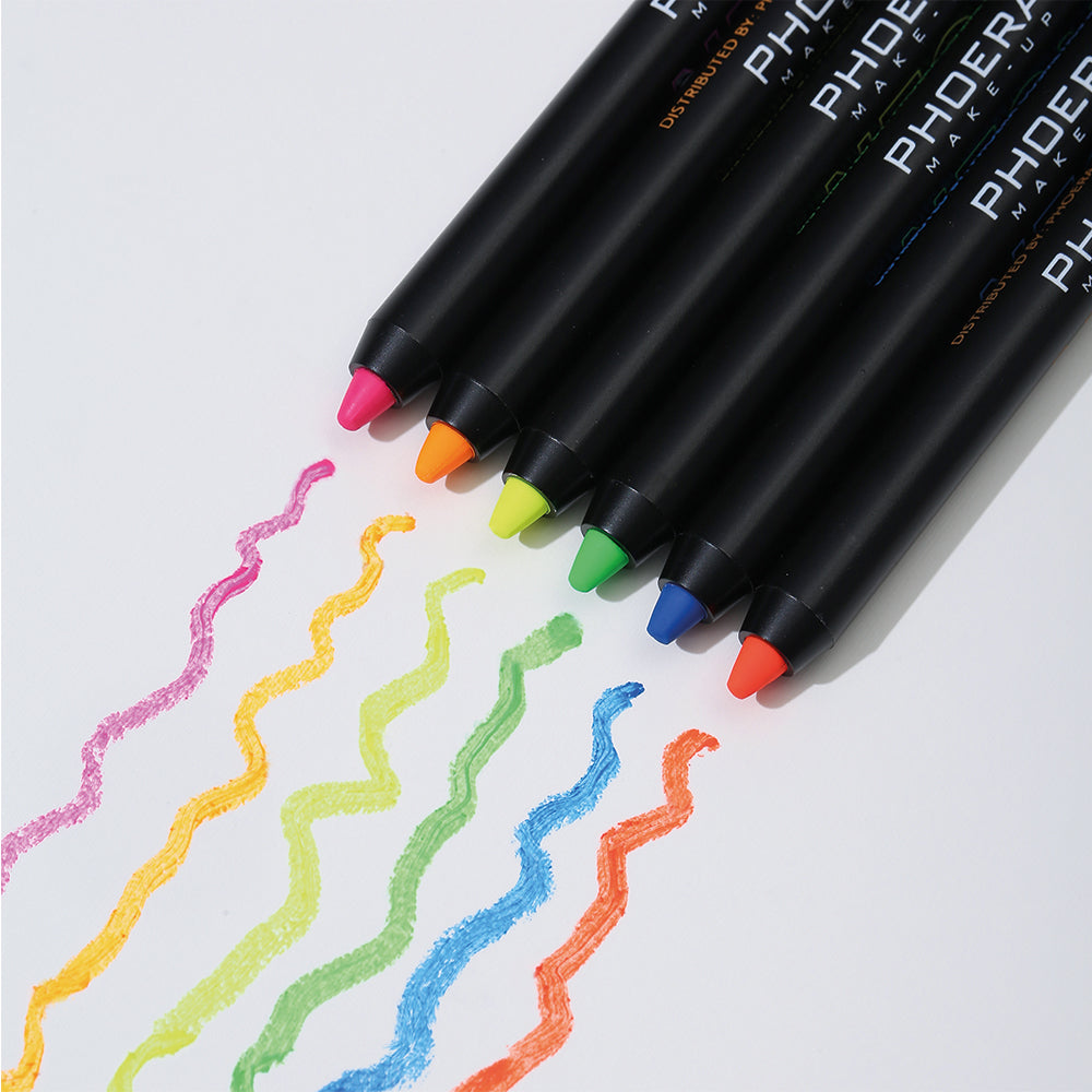 Neon Eyeliner