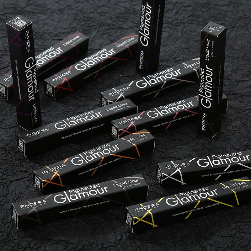 GLAMOUR - Eyeliner Líquido - Phoera Makeup Europe